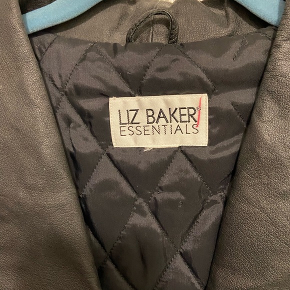 Liz Baker Black Leather Coat - Picture 4 of 9